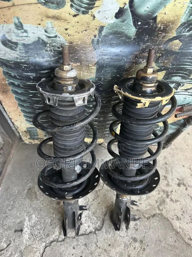 Honda Fit Front Shock · Photo 1