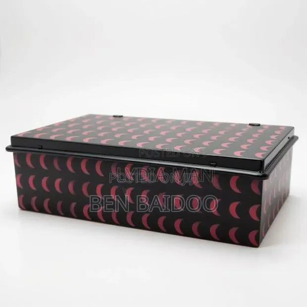 Student Trunk (Lightweight Strong) · Photo 1