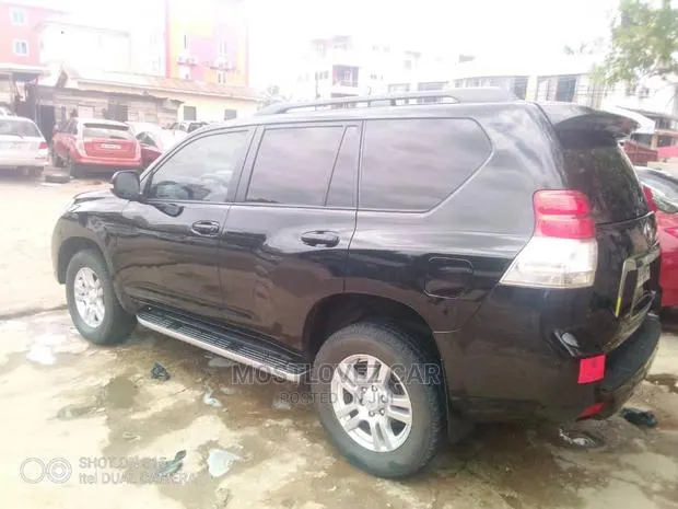 Rent a Vehicles. Prado and Pajero for Rent. Landcruisers V8 · Photo 1