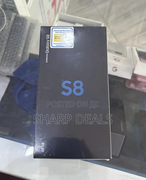 New Samsung Galaxy S8 64 GB Black · Photo 1