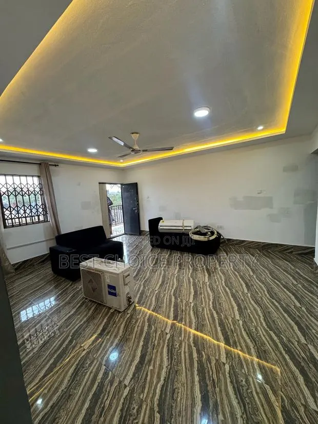 Two Bedroom Apartment Lakeside Community 1 · Photo 1