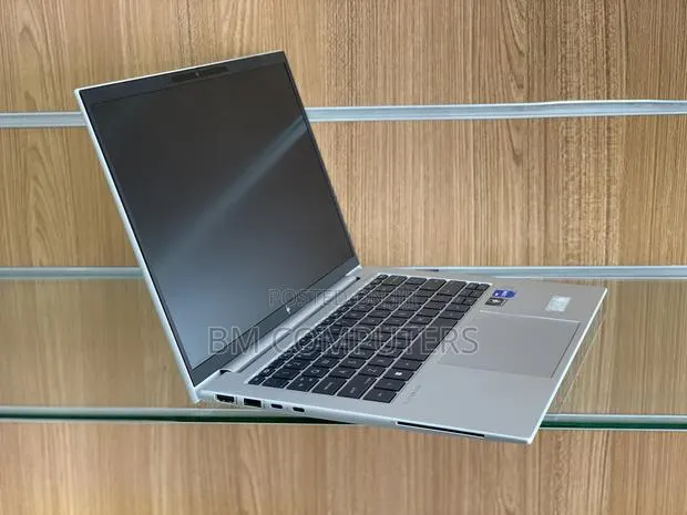 Laptop HP EliteBook 840 G9 8GB Intel Core i5 SSD 256GB · Photo 1