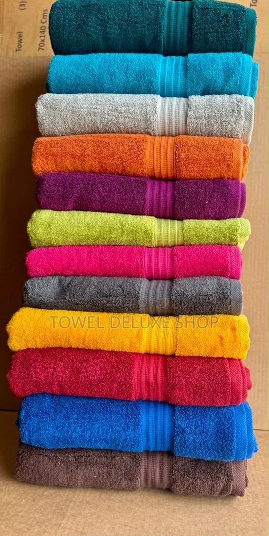 Luxury Plain Towels · Photo 1