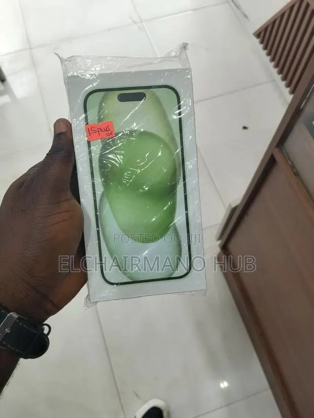 New Apple iPhone 15 Plus 256 GB Green