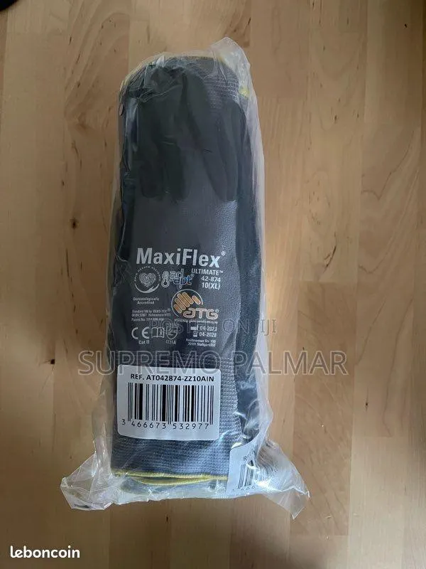 Maxi Flex Hand Gloves (Anti-Cut) · Photo 1