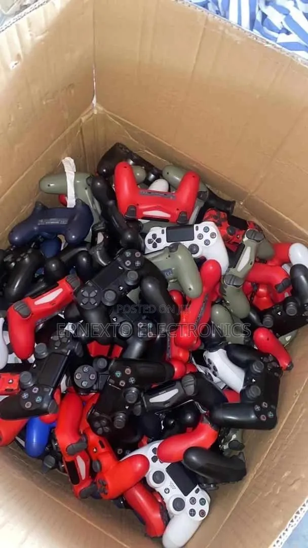 Ps4 Original Controller Available in Bulk · Photo 1