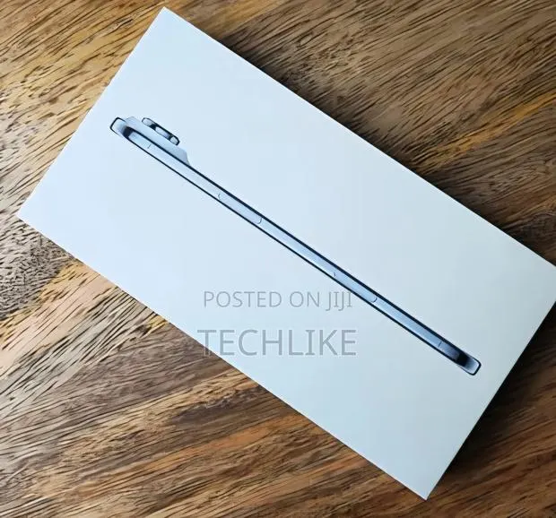 New Apple iPhone 17 256 GB Silver · Photo 1