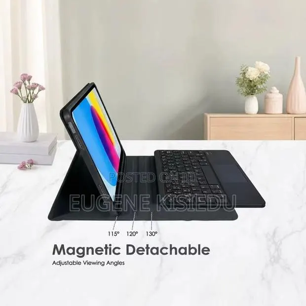 iPad 11 Th Generation Case With Keyboard and Mouse Sensor · Photo 1