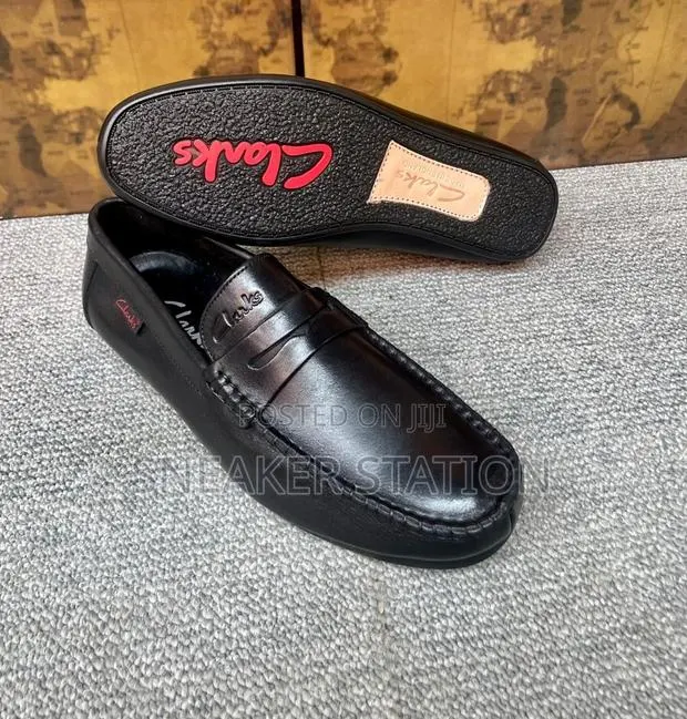 Authentic Clarks Loafers Available · Photo 1