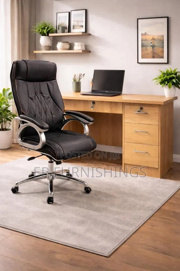Office Desk and High Back Leather Chair · Photo 1