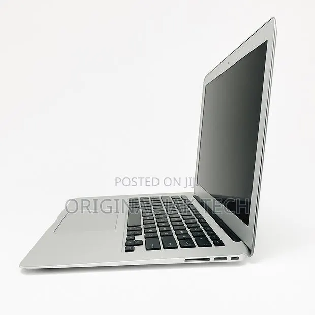 Laptop Apple MacBook Air 2014 4GB Intel Core i5 SSD 128GB · Photo 1