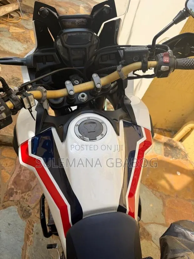 Honda 2020 White · Photo 1