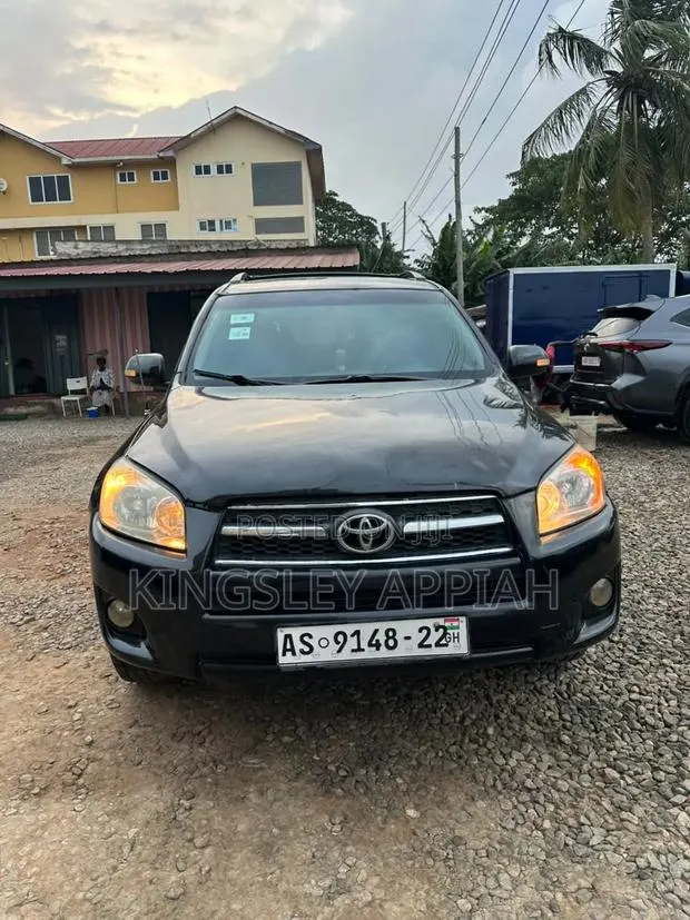 Toyota RAV4 2012 Black · Photo 1