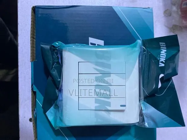 4gang 2way Switch (BK-7402) · Photo 1