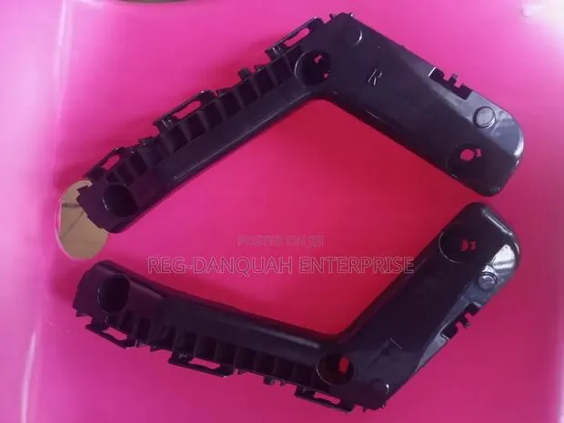 Corolla 2014 Bumper Locker · Photo 1