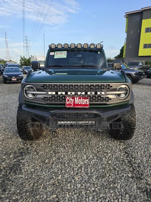 Ford Bronco 2.7 AWD 5 doors 2023 Green · Photo 1