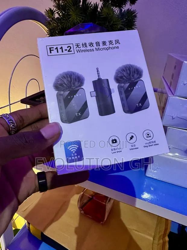 Dual Wireless Microphone for iPhone, Android and Digital Camera · Photo 3