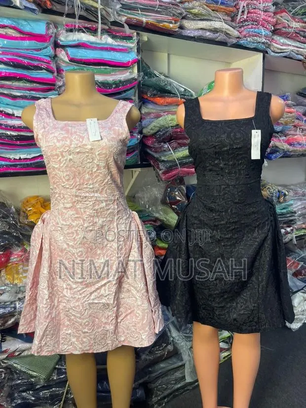 Ladies Dress · Photo 1