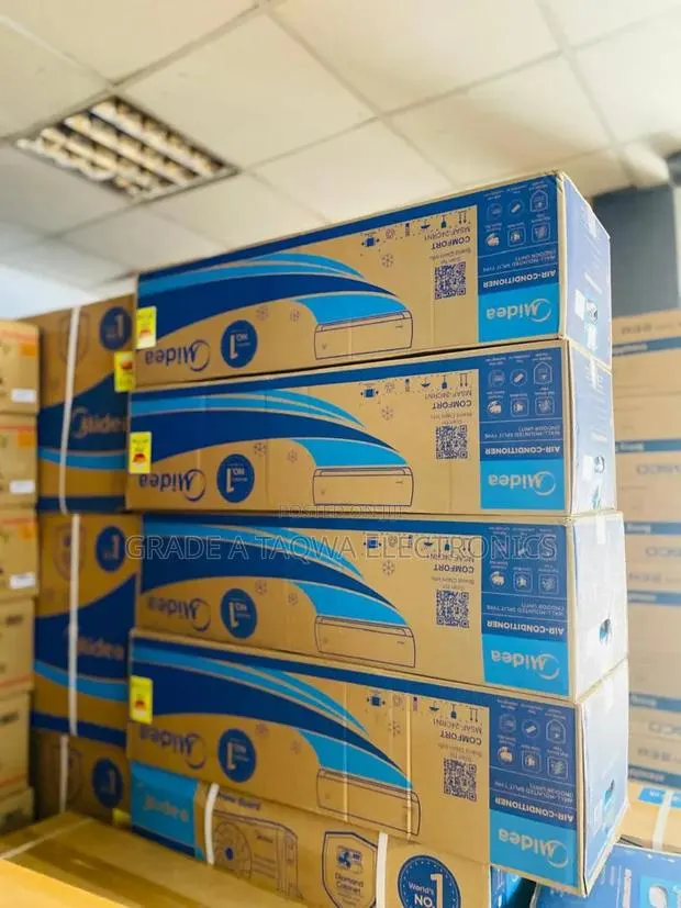 Midea 2.5hp Air Condition · Photo 1