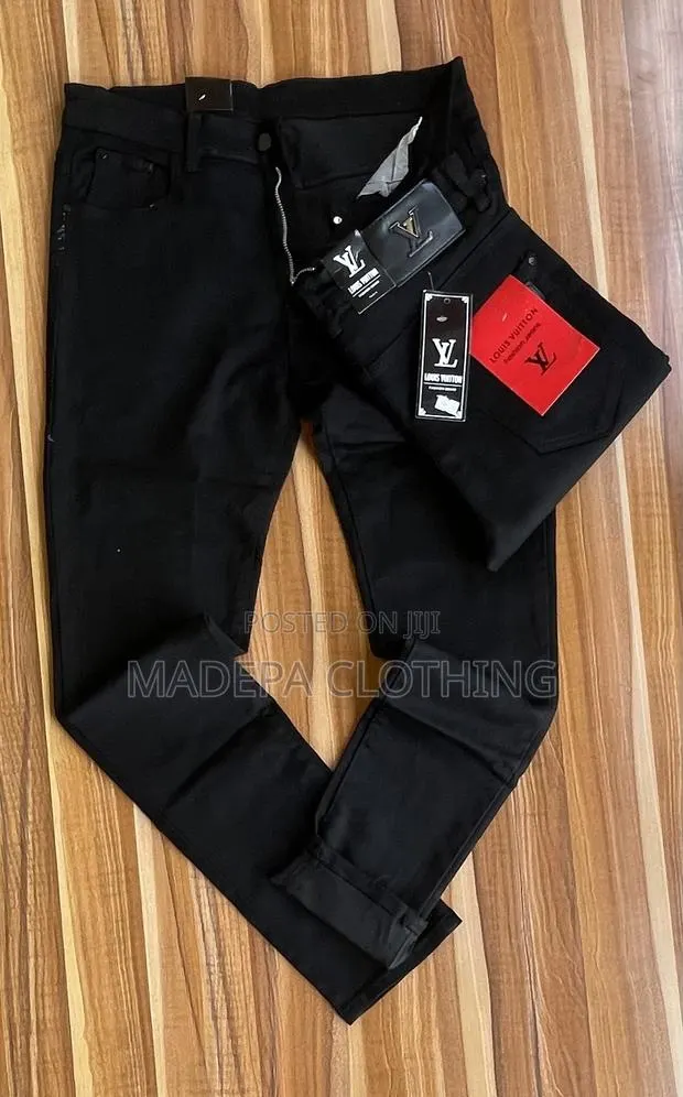 Quality Louis Vuitton Black Jeans for Men · Photo 1