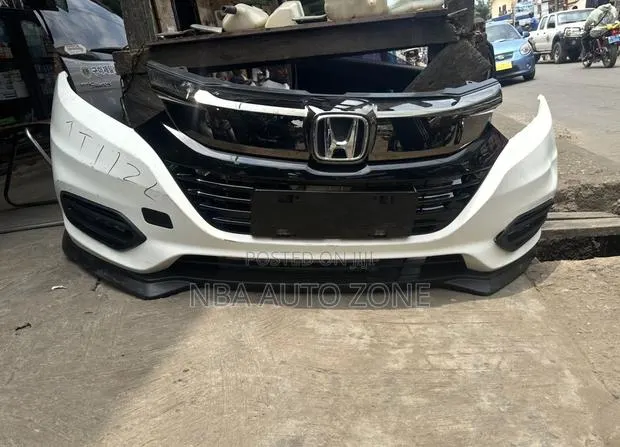 Honda HR-V 2019-2021 Complete Front Bumper · Photo 1