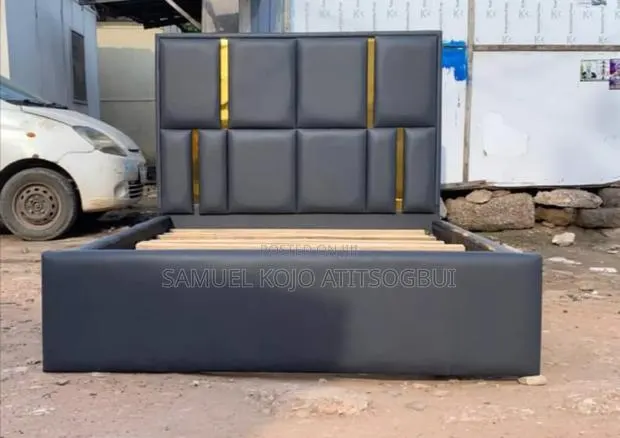 Free Delivery Double Bed Frame · Photo 1