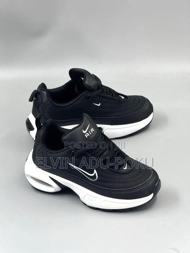 Nike Portal for Kids Comes in | 24 - 35 | , SWIPE · Photo 2