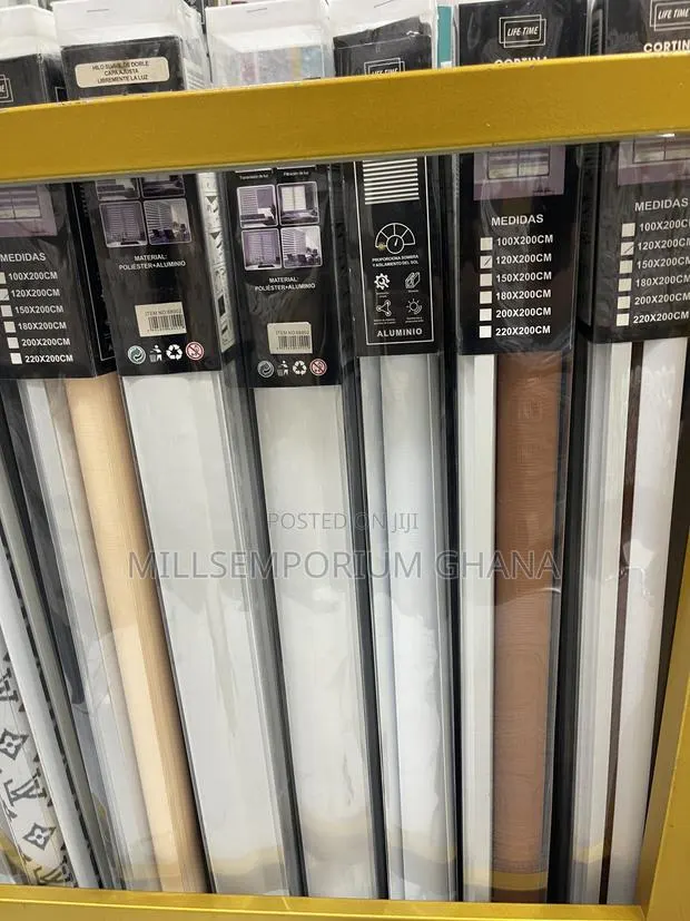 Standard 4 Feet Window Blinds - Most Popular Size - Direct Supplier · Photo 1