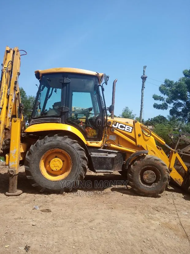 Jcb Backhoe Available For Rent Call For Negotiation · Photo 1