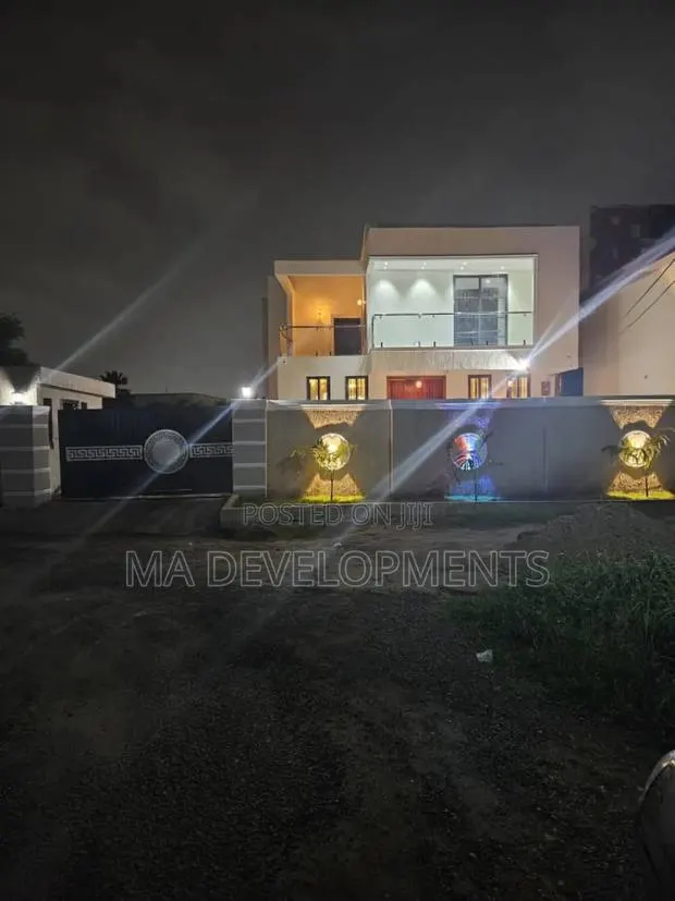 7bdrm House in Madev Realty, Adenta for sale · Photo 1