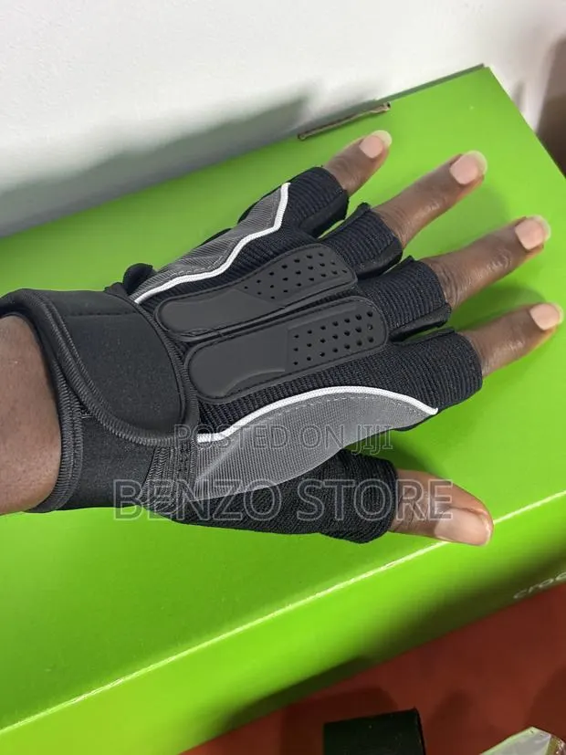 Original Protective Riding Gloves for Outdoor Adventures · Photo 1