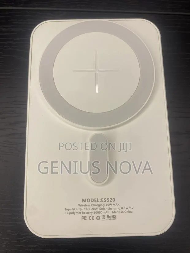 Magnetic,Solar,Wireless Power Bank · Photo 1