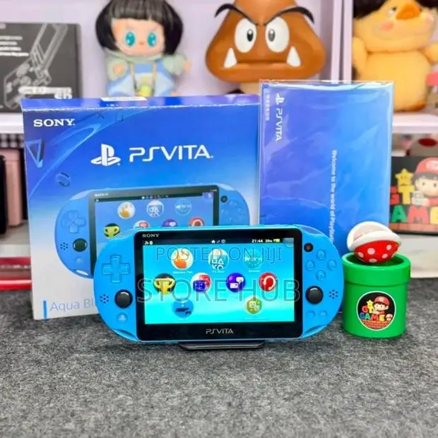 Play Station Vita Blue · Photo 1