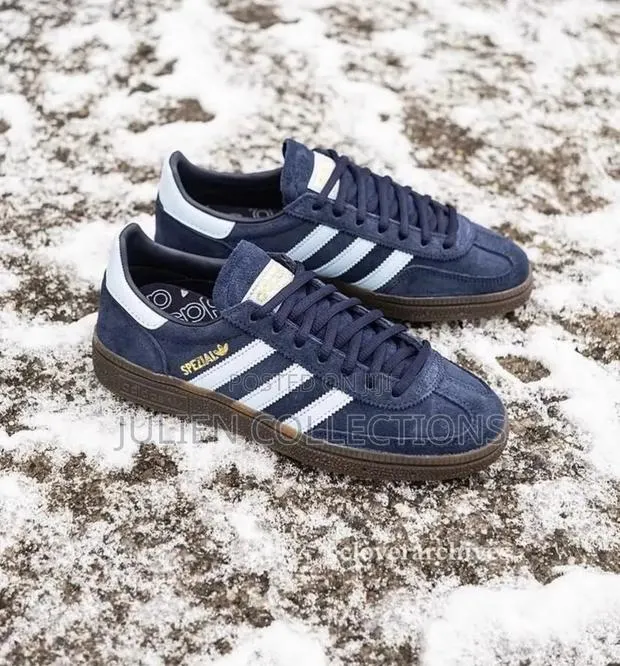 Adidas Spezial Midnight Blue · Photo 1
