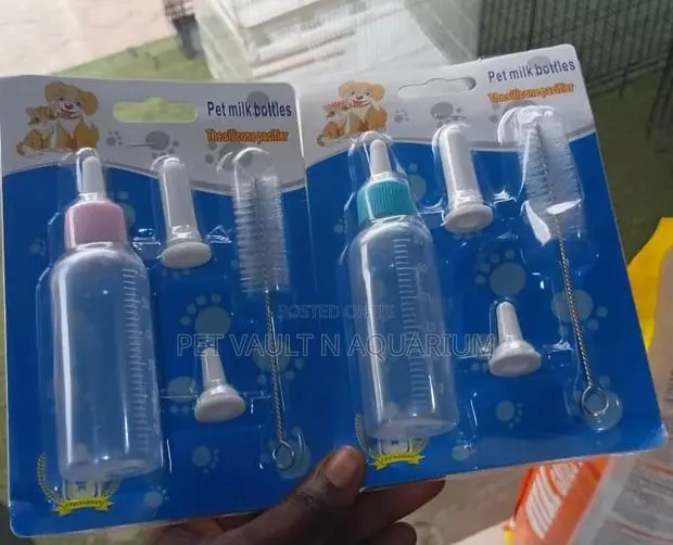 Feeding Bottle for Dog/Cat · Photo 1