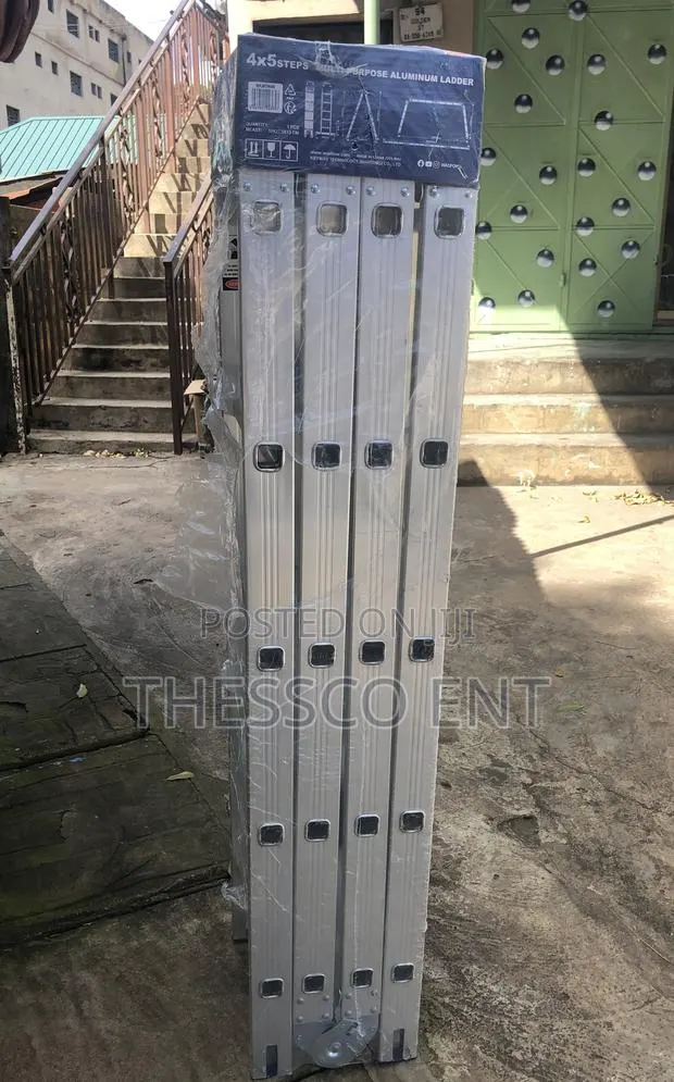 4x5 Aluminum Ladder · Photo 1