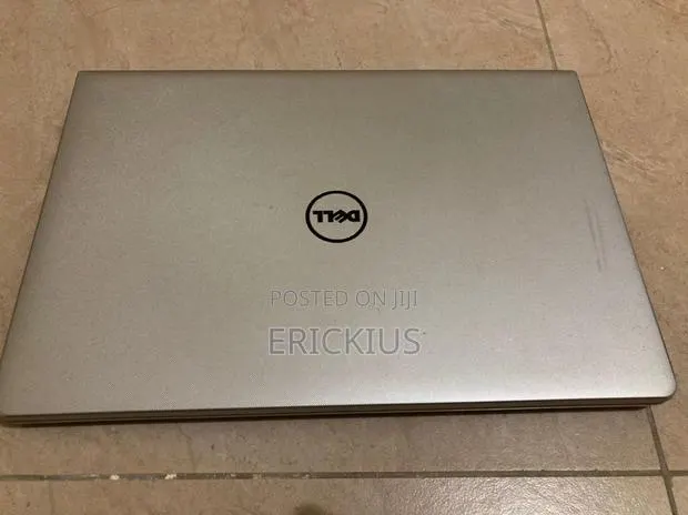 Laptop Dell Inspiron 15 5000 6GB Intel Core i5 HDD 1T · Photo 1