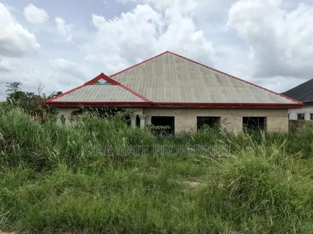 4bdrm House in Adesina, Near, Kumasi Metropolitan for sale · Photo 1