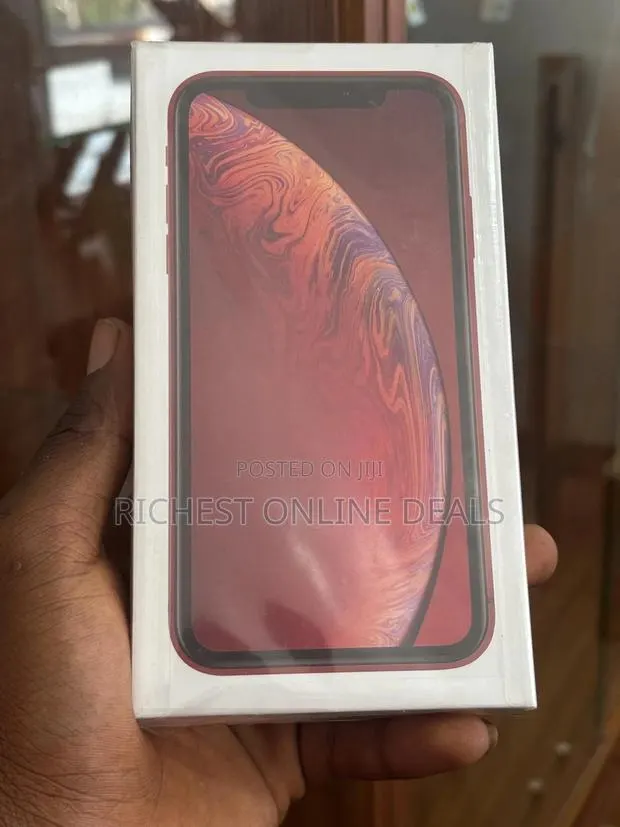 New Apple iPhone XR 64 GB Red · Photo 1