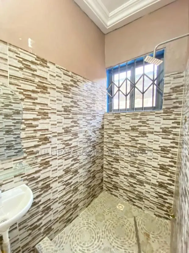 2bdrm Apartment in University Area, Lake Side Estate for rent · Photo 1
