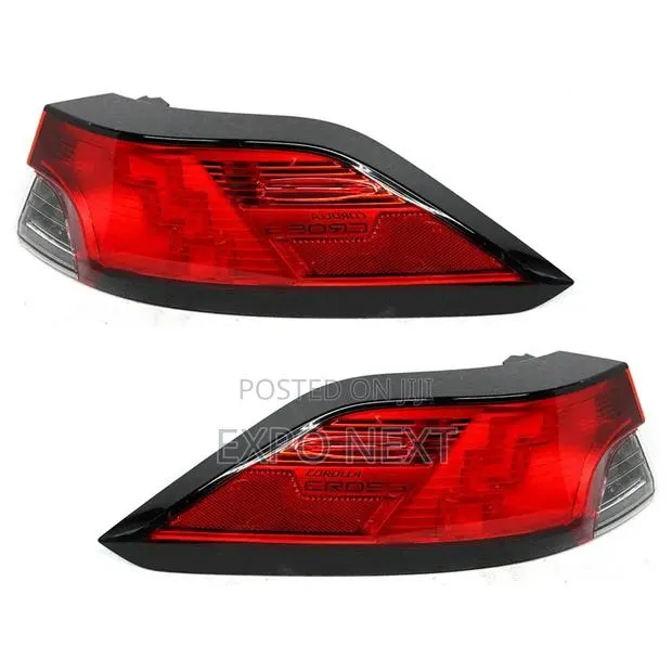 Toyota Corolla Cross 2021-2023 Taillights · Photo 1