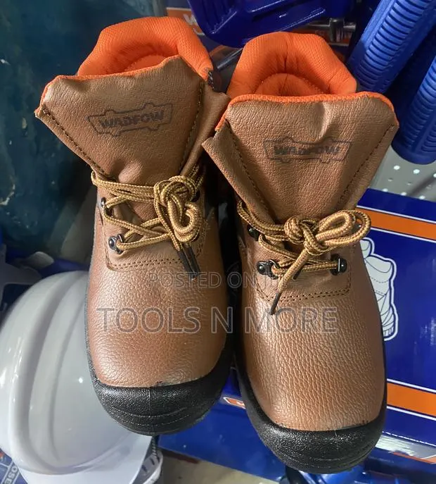 WADFOW Safety Boots · Photo 1