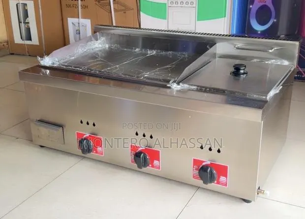 Gas Griddle With Fryer · Photo 1