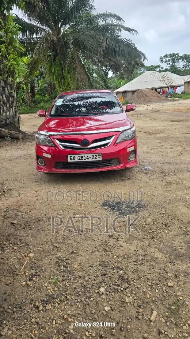 Toyota Corolla S 4dr Sedan (1.8L 4cyl 4A) 2012 Red · Photo 1