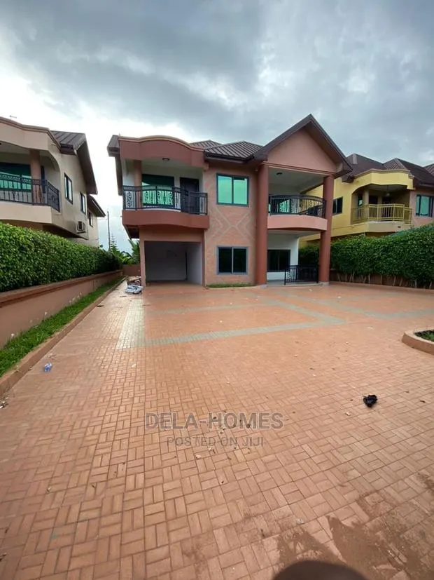 Five Bedroom Duplex HSE for Rent at Oyarifa. · Photo 1