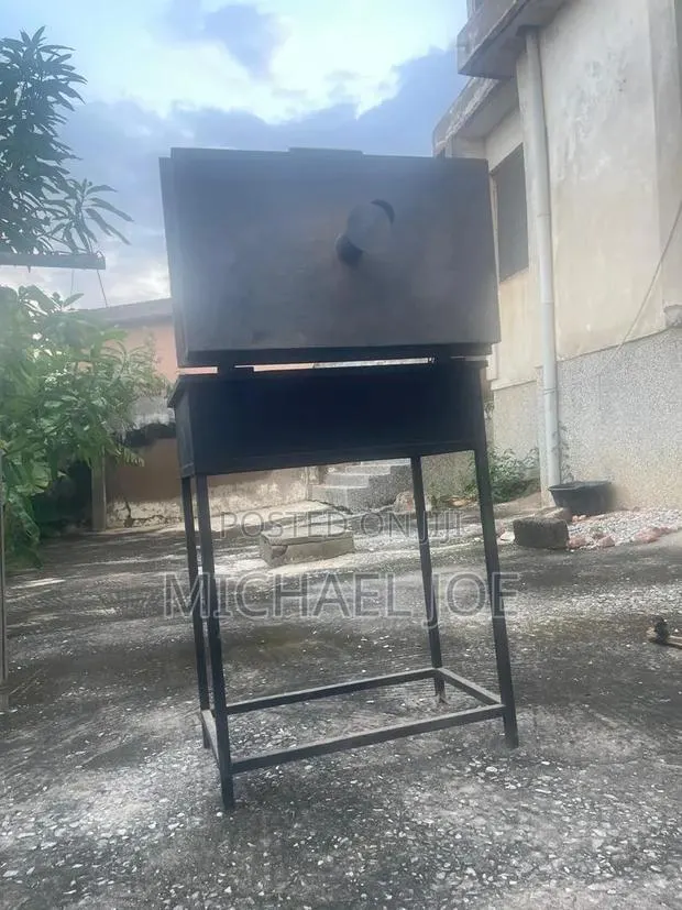 Barbecue Stand · Photo 1