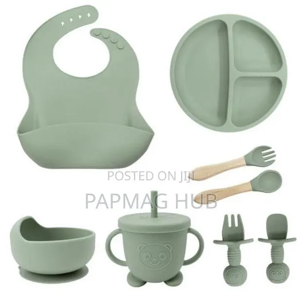 Baby Feeding · Photo 1