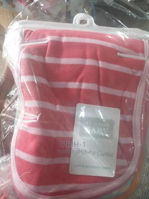 Baby Burp Cloth · Photo 1