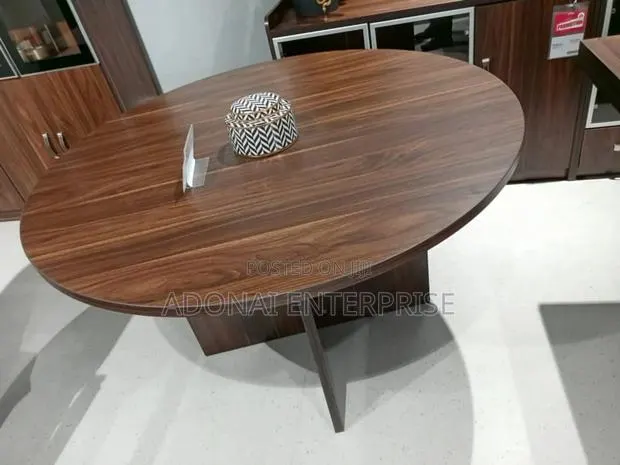 Modernized Meeting Table Aqwe4768qrw · Photo 1