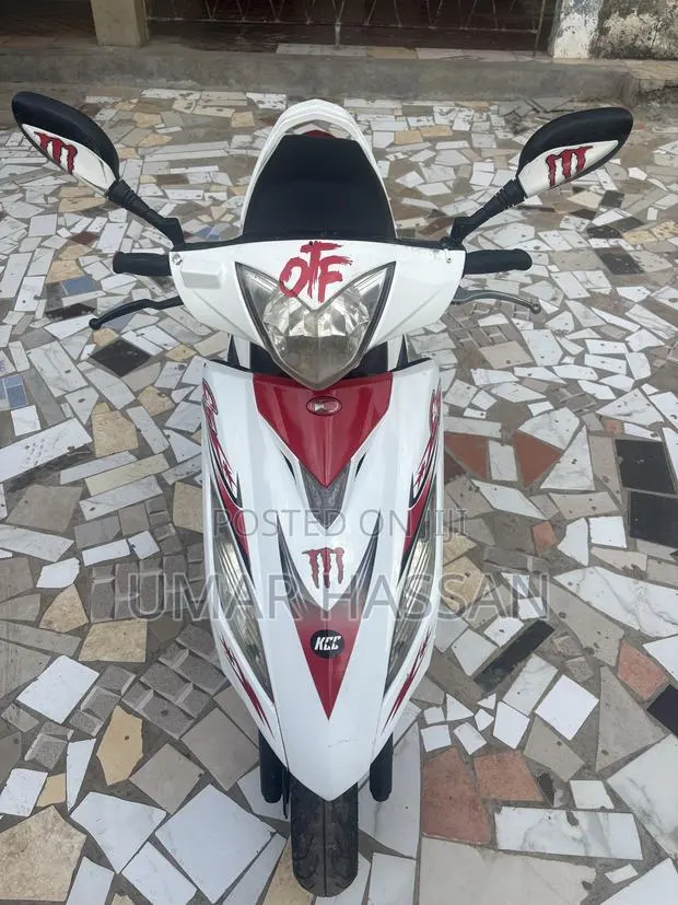 Kymco 2021 White · Photo 1